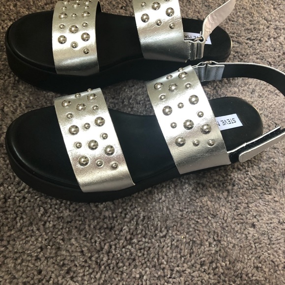 Steve Madden Radiate Studded Platform Sandal - Picture 2 of 4